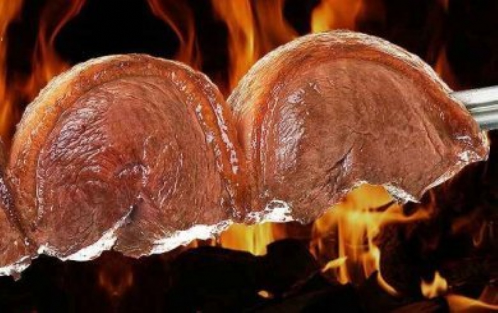 Comer gordura em determinados horários pode ser benéfico